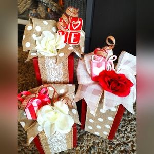 Handcrafted decorative wooden blocks/centerpieces